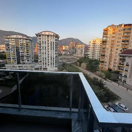 Serenity Apartment *